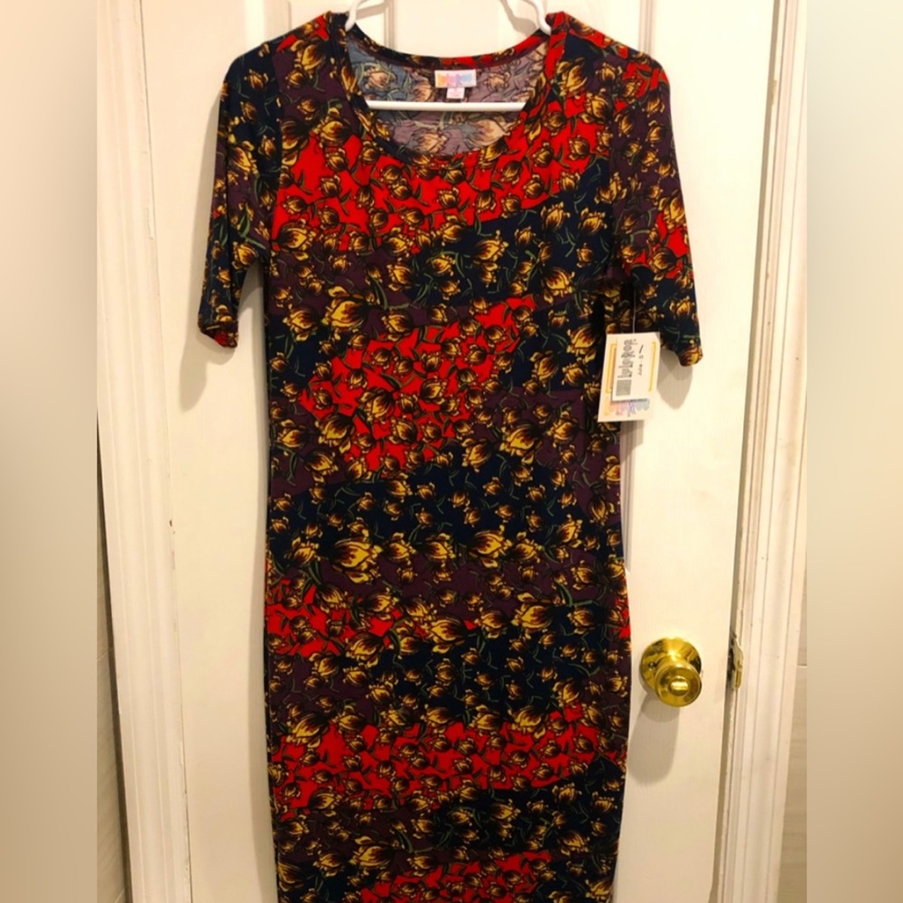 NWT! LuLaRoe Julia dress size Small